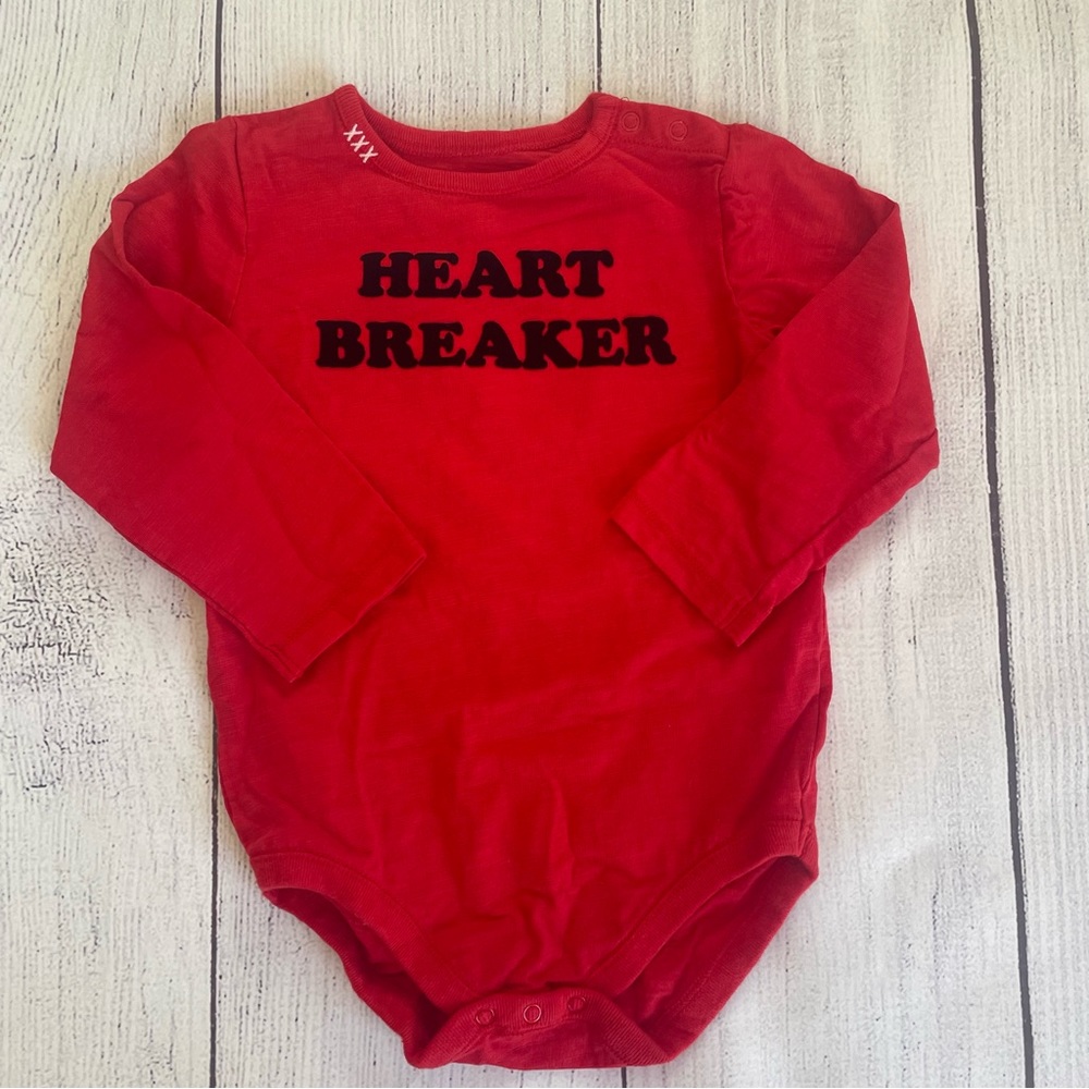 Gymboree Valentine's Day Heartbreaker Bodysuit Size 18-24 months